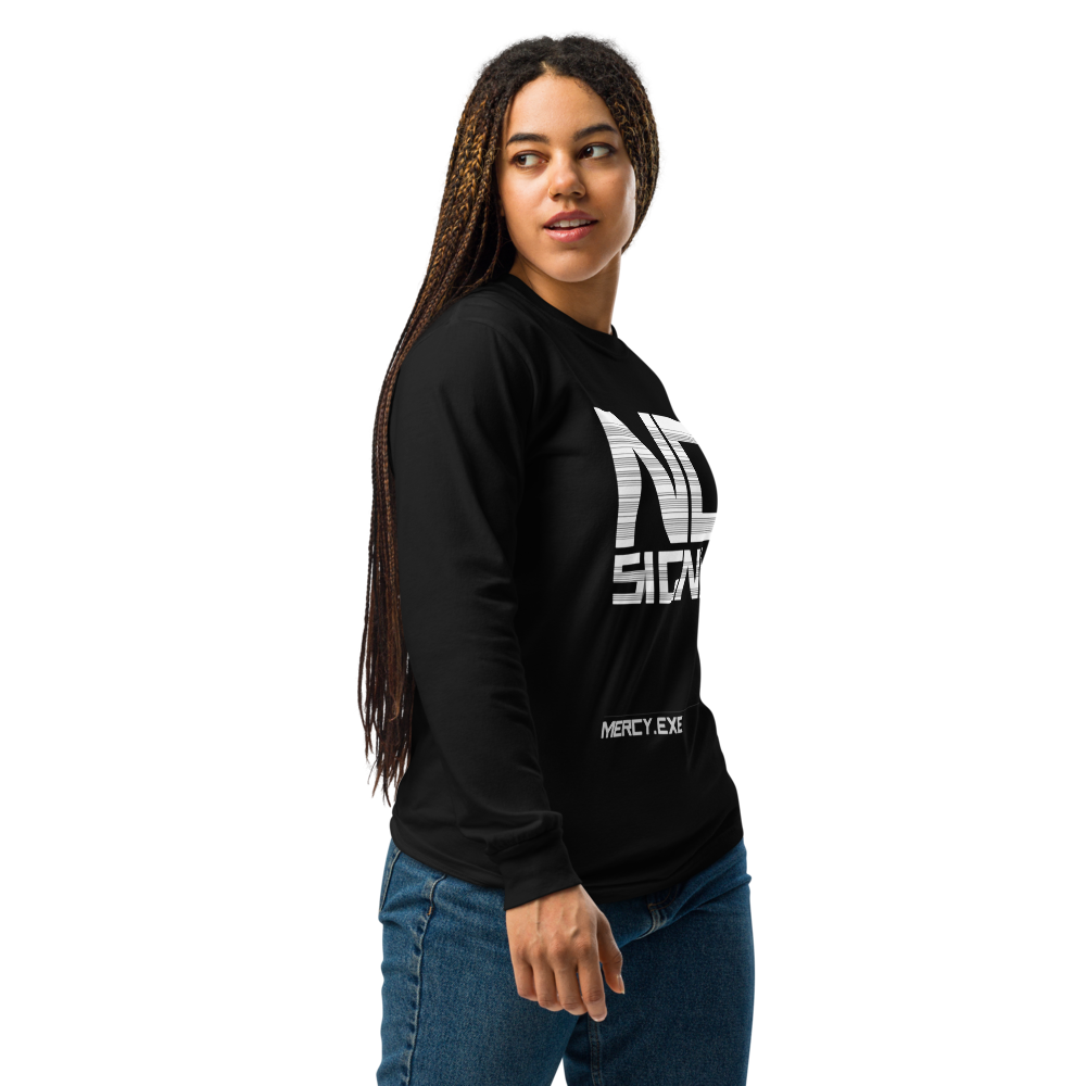 MERCY.EXE NO SIGNAL LONG SLEEVE in Black, worn by a model, shot 2